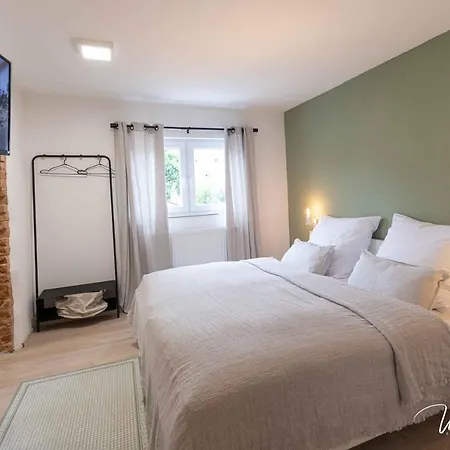 Bergerie - Gaestehaus Lamm Apartment Obersulm